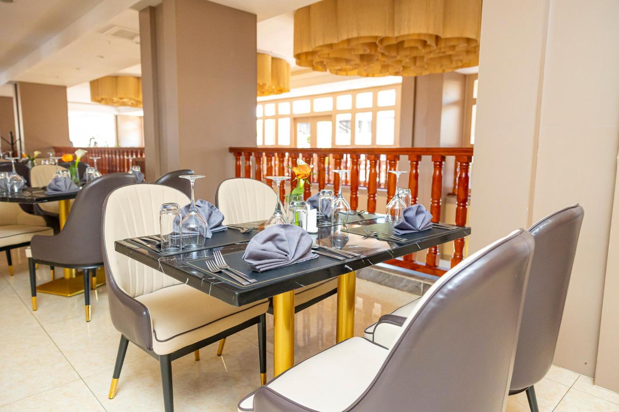 M Hotel Kigali Exterior photo